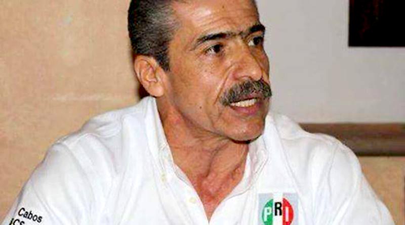 Jesús Flores: Fraude&nbsp;Educativo