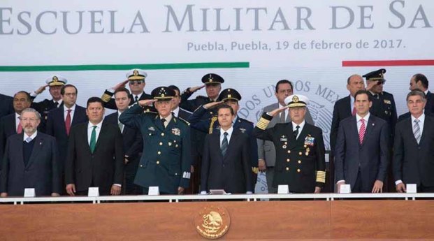cameda 104 aniversario ejercito.jpg