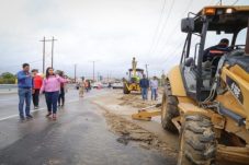 01-Recorre-alcaldesa-Armida-Castro-zonas-afectadas-por-Tormenta-Tropical-“Ivo”-600x400