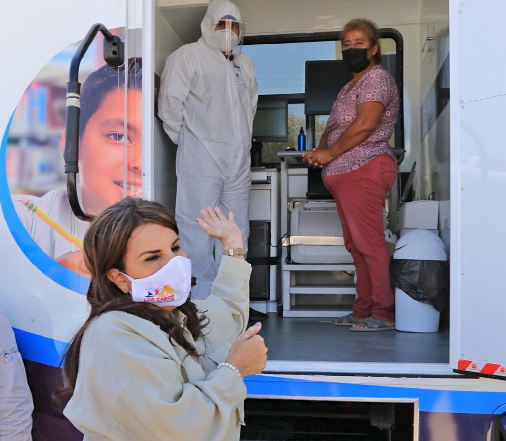 El programa municipal “Caravana de la Salud” acerca servicios médicos gratuitos a las personas que más lo&nbsp;necesitan