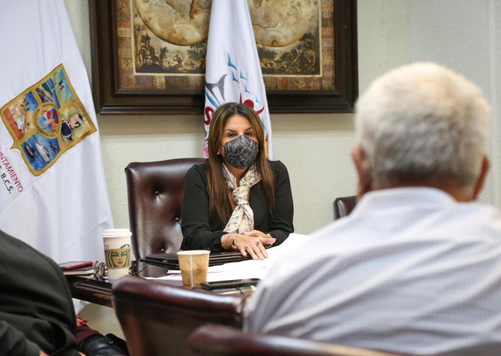 Alcaldesa Armida Castro busca dar certidumbre de tierra a familias de Palo&nbsp;Escopeta