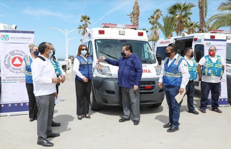 ¡Tres ambulancias nuevas para PROTECCIÓN&nbsp;CIVIL!