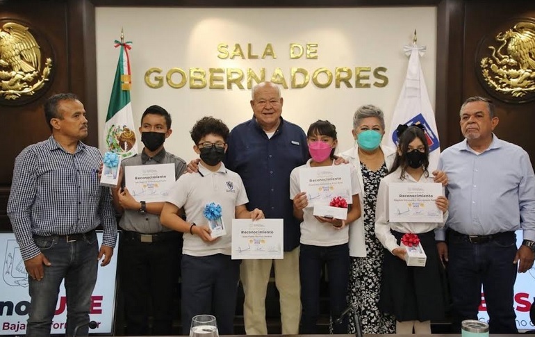 ¡Destacaron entre más de 15,600&nbsp;alumnos!