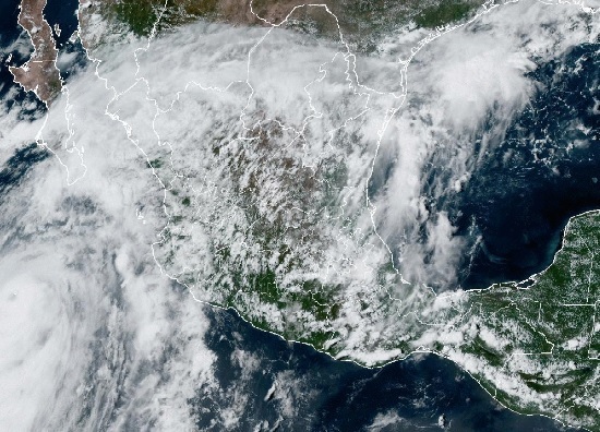 ¡Huracán Kay hizo crecer los arroyos como pocas&nbsp;veces!