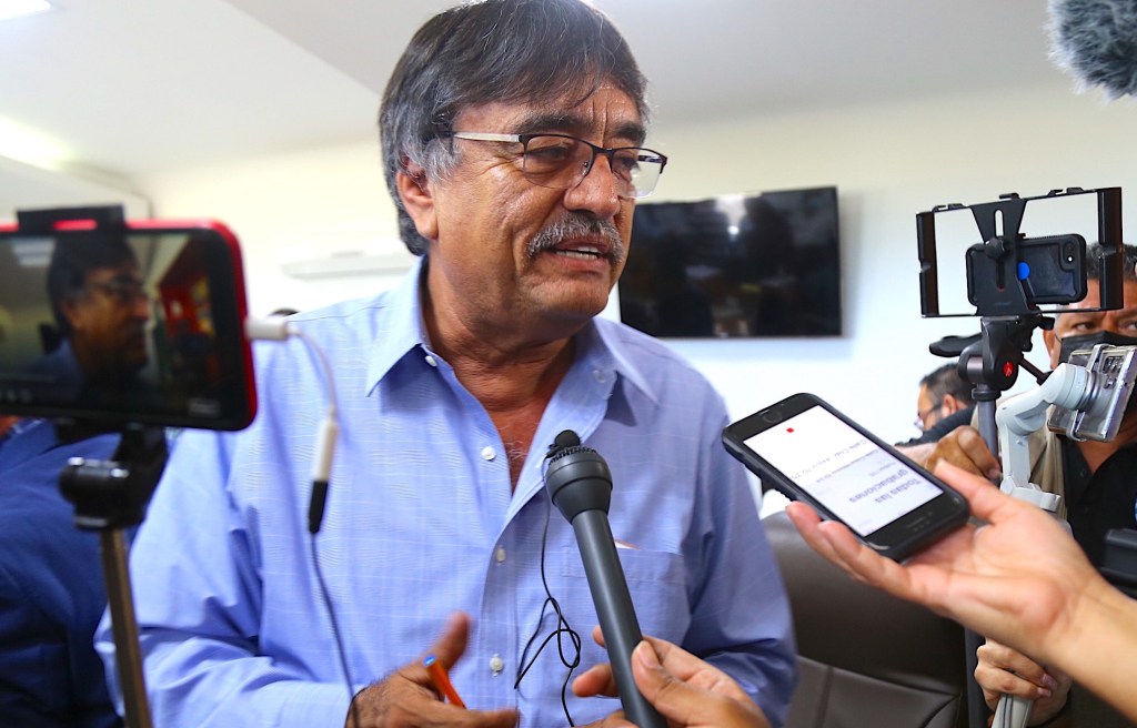 Ejecutar obras para el beneficio social es una prioridad para el alcalde Oscar Leggs&nbsp;Castro