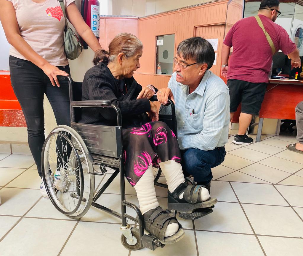 “Nos comprometimos a ser un Gobierno con atención directa a la población y lo estamos cumpliendo”: alcalde Oscar Leggs&nbsp;Castro