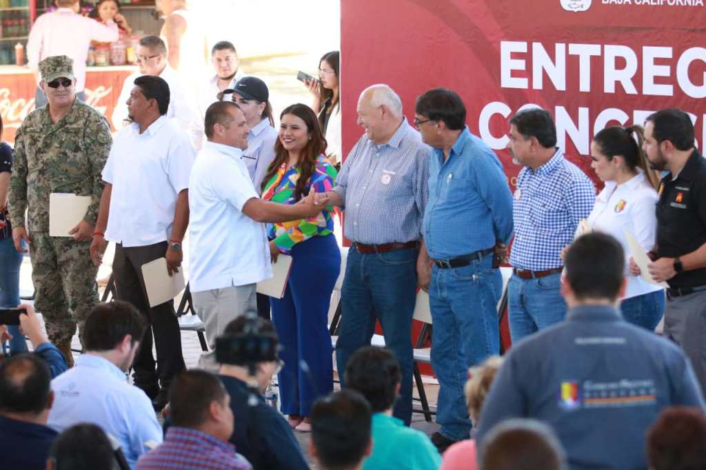 CUMPLE GOBIERNO DEL ESTADO COMPROMISO CON TRANSPORTISTAS DE LOS&nbsp;CABOS