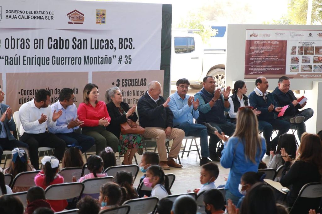 ENTREGA GOBERNADOR VCC, OBRA EDUCATIVA EN LOS&nbsp;CABOS