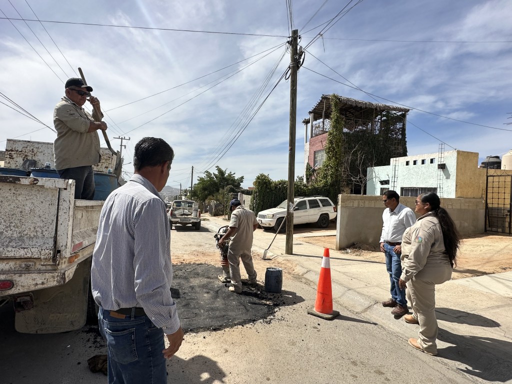 Con más de 850 baches rehabilitados, continúa la 4ta etapa del programa “Bacheo Tras Fuga” que promueve el OOMSAPAS Los&nbsp;Cabos