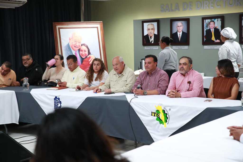 CON UNA EDUCACIÓN HONESTA Y DE TRABAJO EN EQUIPO, TRANSFORMAREMOS NUESTRAS&nbsp;COMUNIDADES