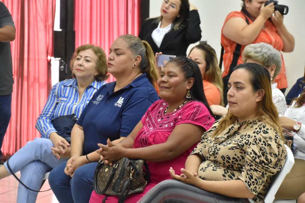 BCS debe visibilizar la situación de las mujeres cuidadores y legislar en torno al tema: Eufrocina López&nbsp;Velasco
