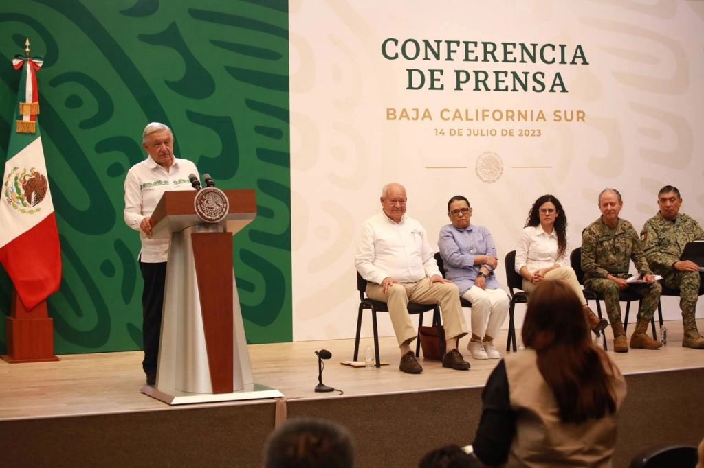 “Agua, alimentación y salud del pueblo, prioridad”: AMLO en&nbsp;BCS