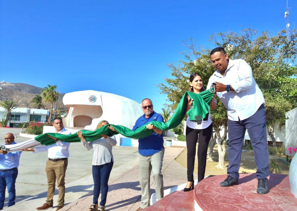 Este lunes en el marco del 01 de julio Día del Ingeniero se llevó a cabo la ceremonia cívica en la plaza pública León Cota Collins de Cabo San&nbsp;Lucas,