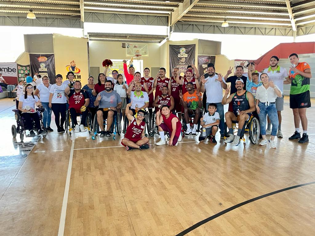 Se llevó a cabo el encuentro entre el equipo profesional de basquetbol Choyeros y el equipo del Instituto Municipal para el Desarrollo e Inclusión de Personas con Discapacidad de Los&nbsp;Cabos