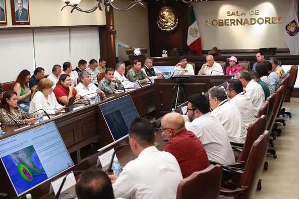 A TOMAR PREVISIONES CONVOCA GOBERNADOR VCC ANTE POTENCIAL EFECTO DE HURACÁN&nbsp;NORMA