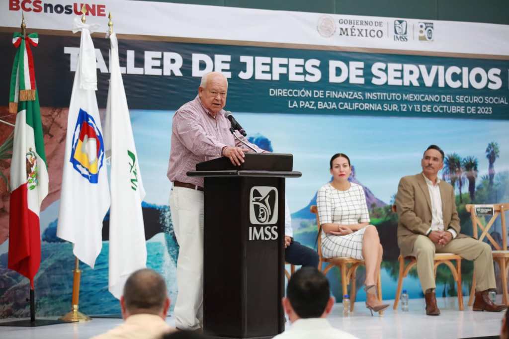 GOBERNADOR VCC CLAUSURÓ “TALLER DE JEFES DE SERVICIOS DE FINANZAS DEL&nbsp;IMSS”