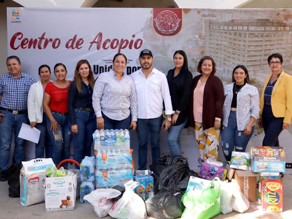 El Gobierno de Los Cabos que encabeza Oscar Leggs Castro, instaló los centros de acopio “Unidos por&nbsp;Guerrero”.