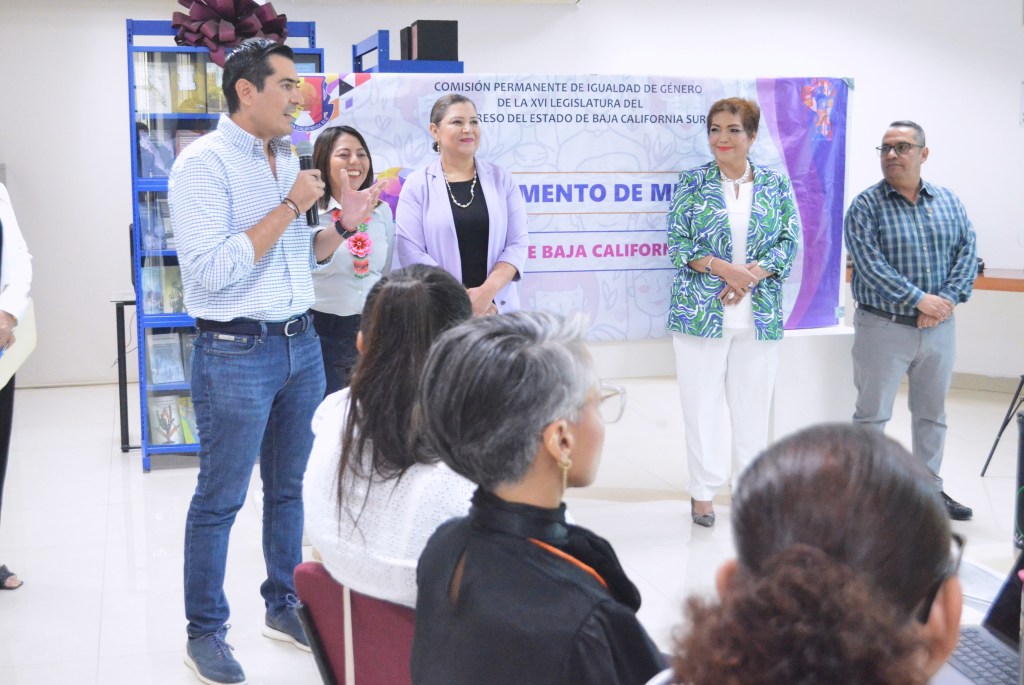 “Tiene peso el que mujeres sudcalifornianas luchen sobre su visión de vida y problemáticas que les aquejan”, Diputado Rigoberto&nbsp;Mares