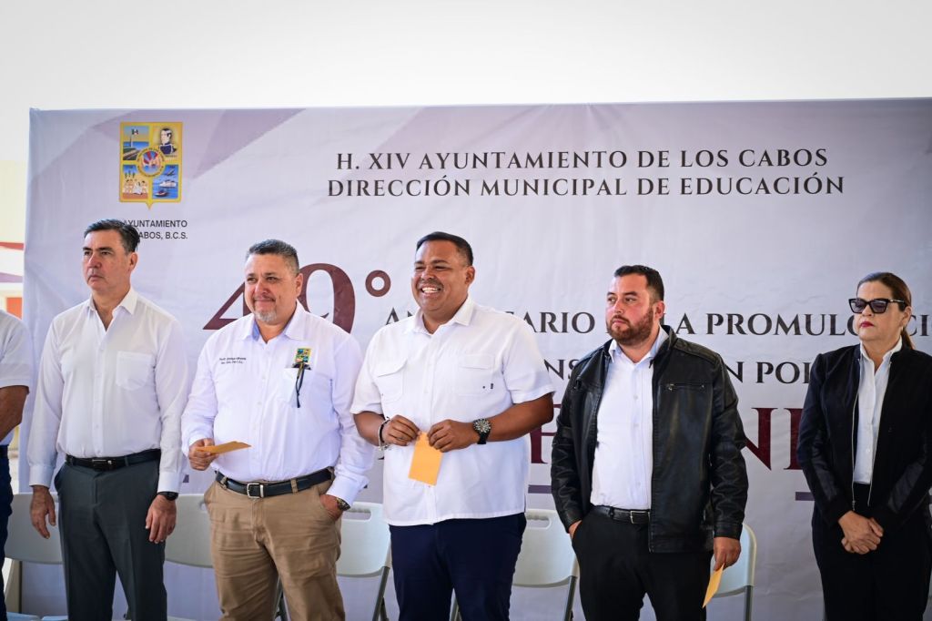 El Gobierno de Los Cabos a través de la delegación municipal de Cabo San Lucas, realizó la ceremonia cívica para conmemorar el 49° aniversario de la Promulgación de la Constitución de Baja California&nbsp;Sur.