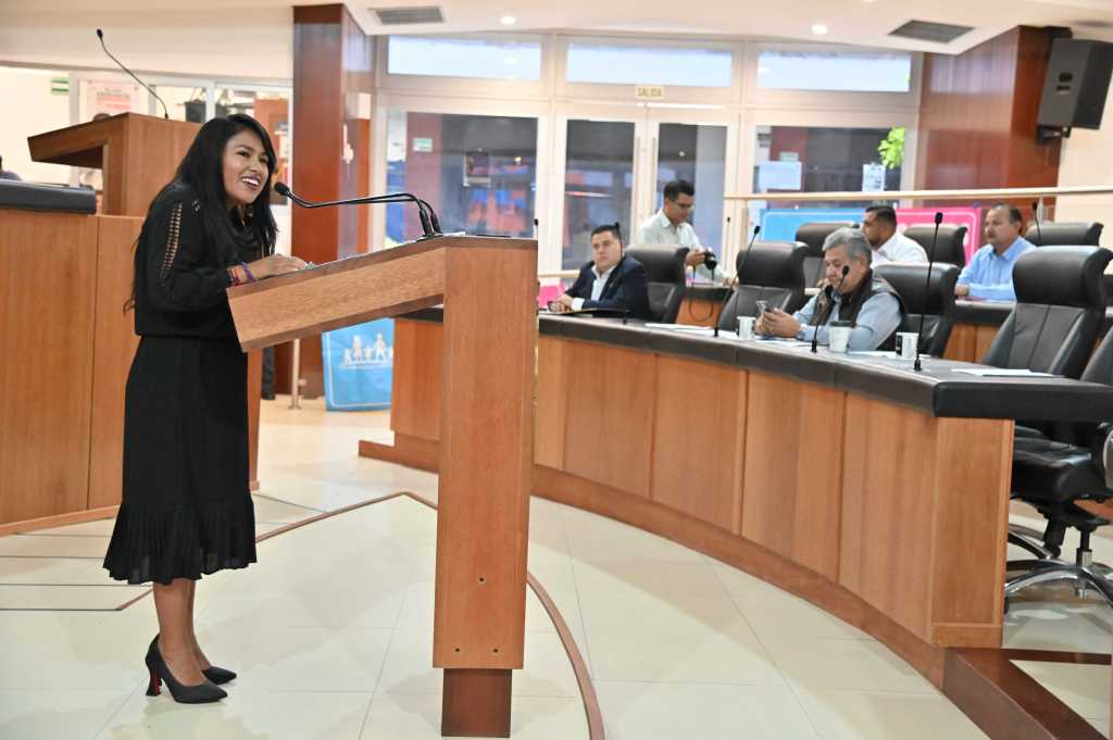 Reconocen a las madres de familia y piden políticas públicas para respaldarlas y brindarles mayor&nbsp;bienestar