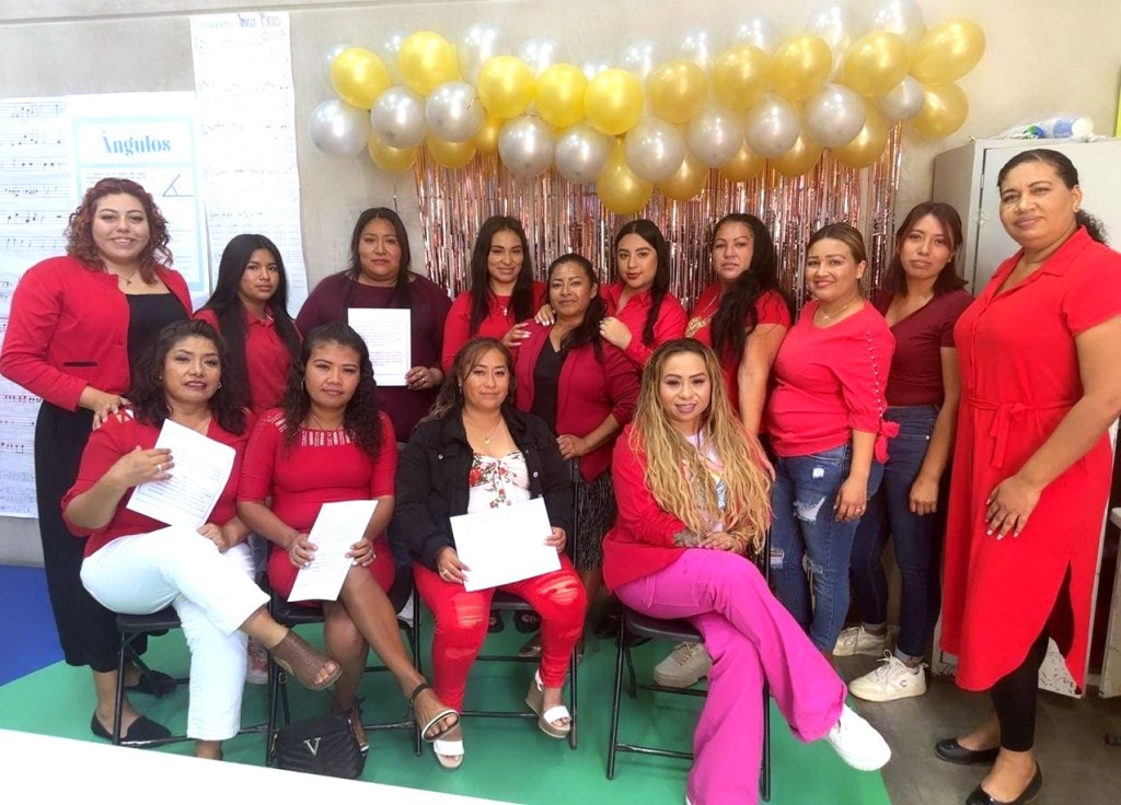 El Gobierno de Los Cabos cuenta con una gama de cursos y talleres de habilidades fundamentales para mejorar el progreso de las&nbsp;familias.