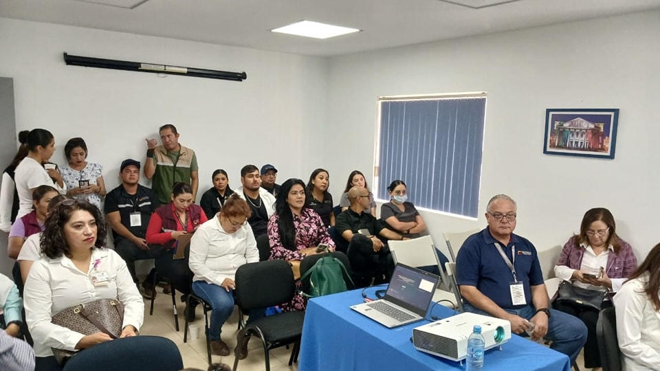 Personal del Sistema Nacional de Salud Pública, la Secretaría de Salud, la COEPRIS y Agua Potable de Los Cabos, implementarán brigadas casa por casa para identificar casos&nbsp;febriles.
