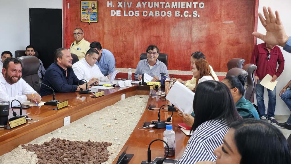 El pleno autorizó por unanimidad la integración de la Comisión Mixta para la Vigilancia del Desarrollo del Proceso de Entrega-Recepción de la Administración Pública Municipal de Los&nbsp;Cabos.
