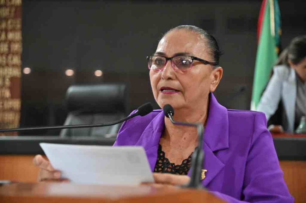 Guillermina Díaz descubre el hilo negro: ¡Hay que prevenir el&nbsp;VIH!