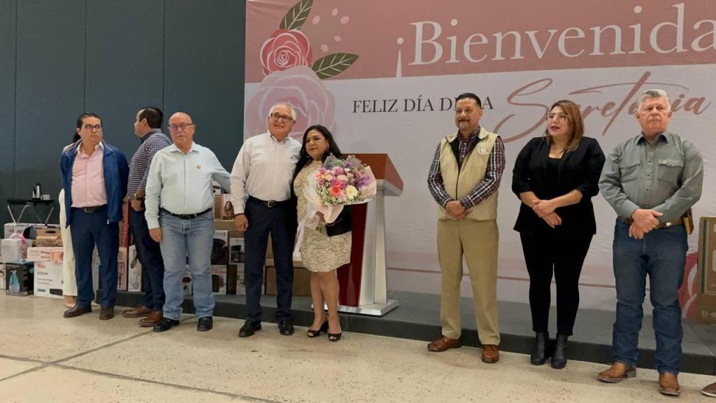 Reconocimiento a Secretarias y Secretarios en Baja California&nbsp;Sur