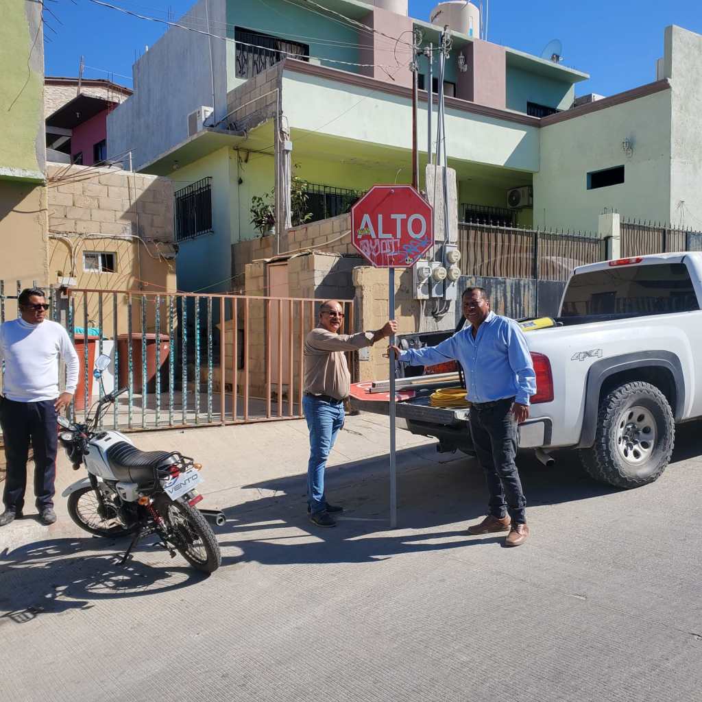 Mejoras Viales en la Colonia 4 de Marzo: Un Paso Firme Hacia la Seguridad y Movilidad&nbsp;Urbana