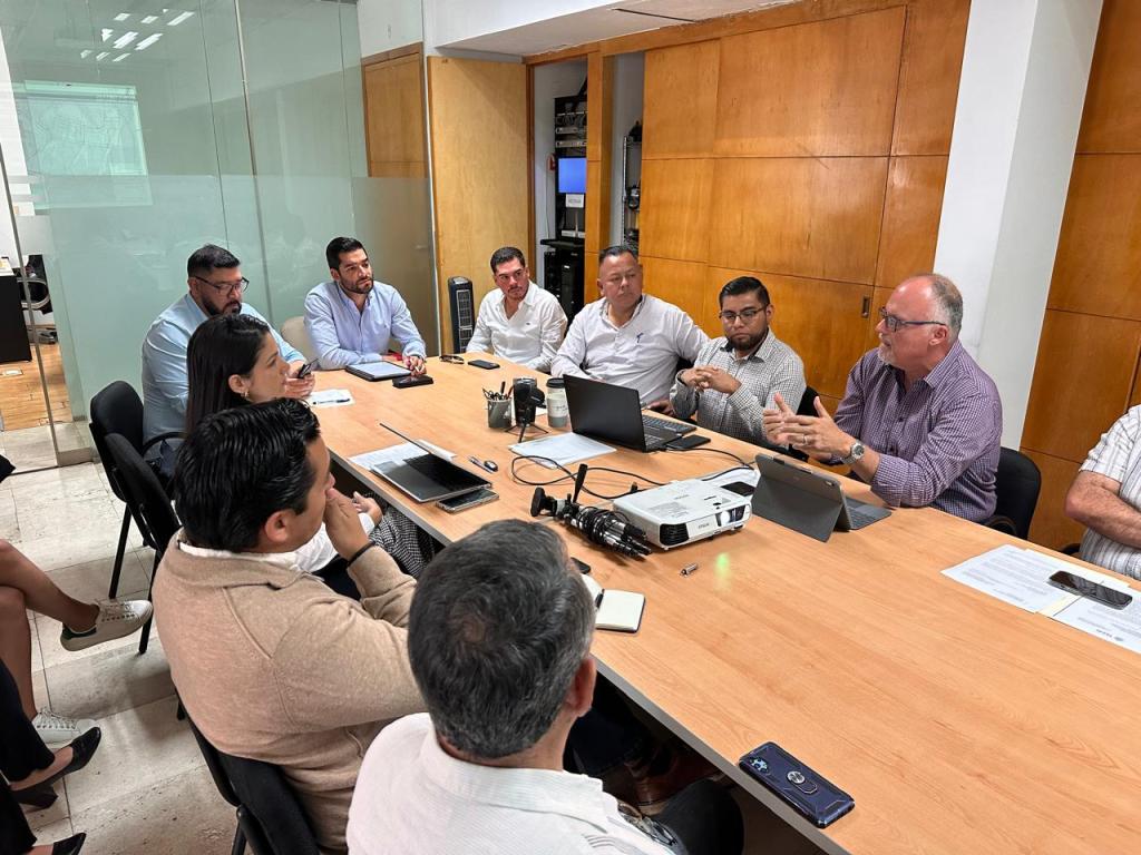 Regidor Jesús Alberto Alvarado Aragón impulsa la actualización del Plan de Desarrollo Urbano de El Tezal para un crecimiento ordenado y&nbsp;sostenible