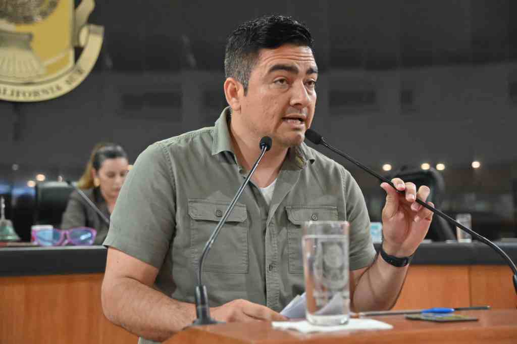 Visibilidad Legal para la Identidad Sudcaliforniana: La Importancia de la Iniciativa de Sergio&nbsp;Huerta