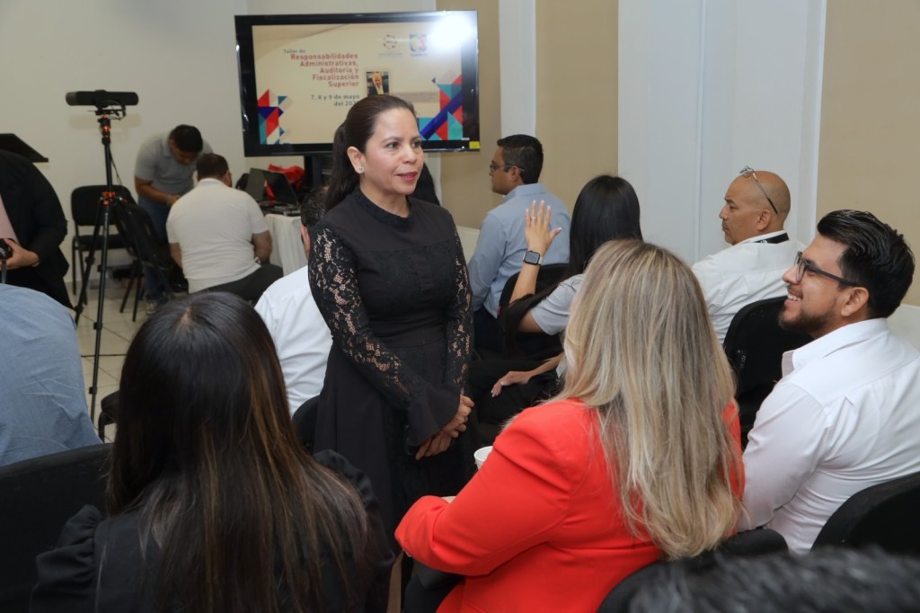 Impulsa Claudia Méndez Fortalecimiento de la Justicia Administrativa con Taller&nbsp;Clave