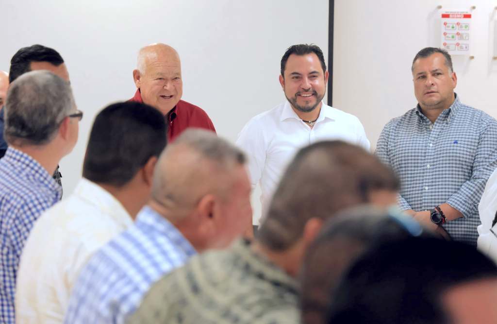 Christian Agúndez Encabeza Mesa de Diálogo para Reordenar el Transporte en Los Cabos y Garantizar Soluciones&nbsp;Reales