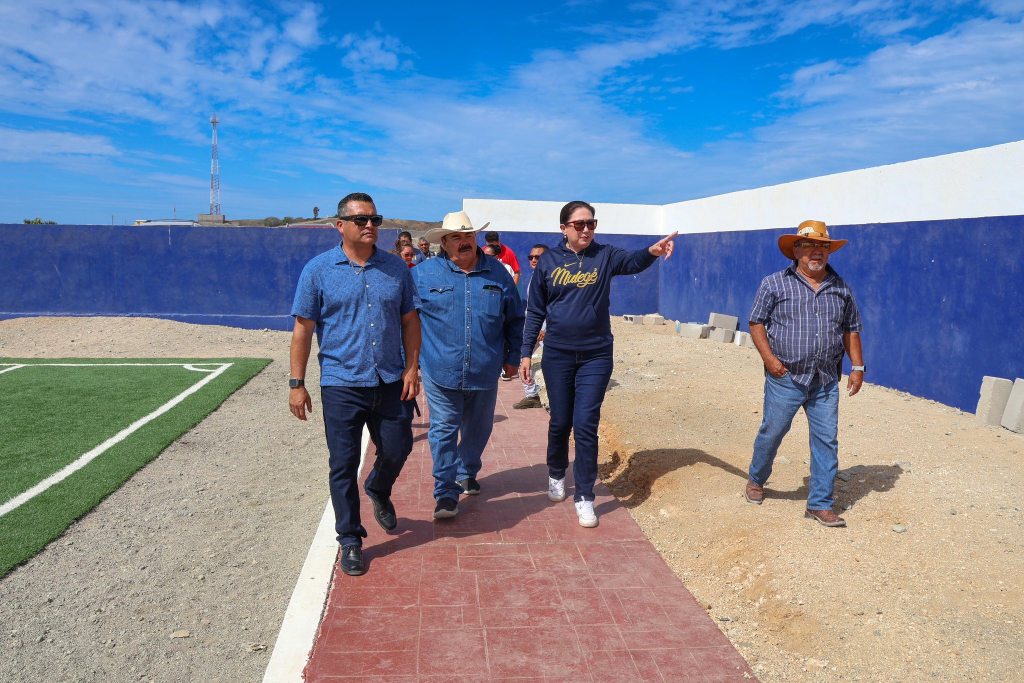 Liderazgo Cercano y Obras Concretas: El Compromiso de Edith Aguilar con&nbsp;Mulegé