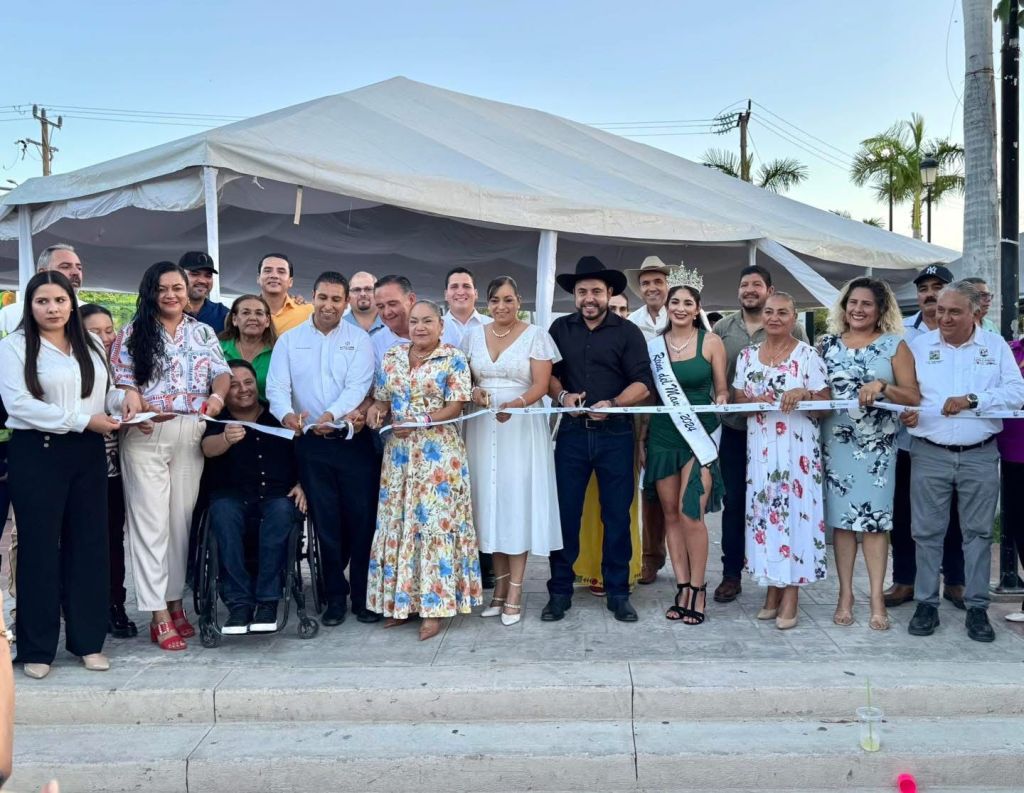 Christian Agúndez Inaugura con Éxito la Tradicional «Feria del Mango 2025» en&nbsp;Santiago