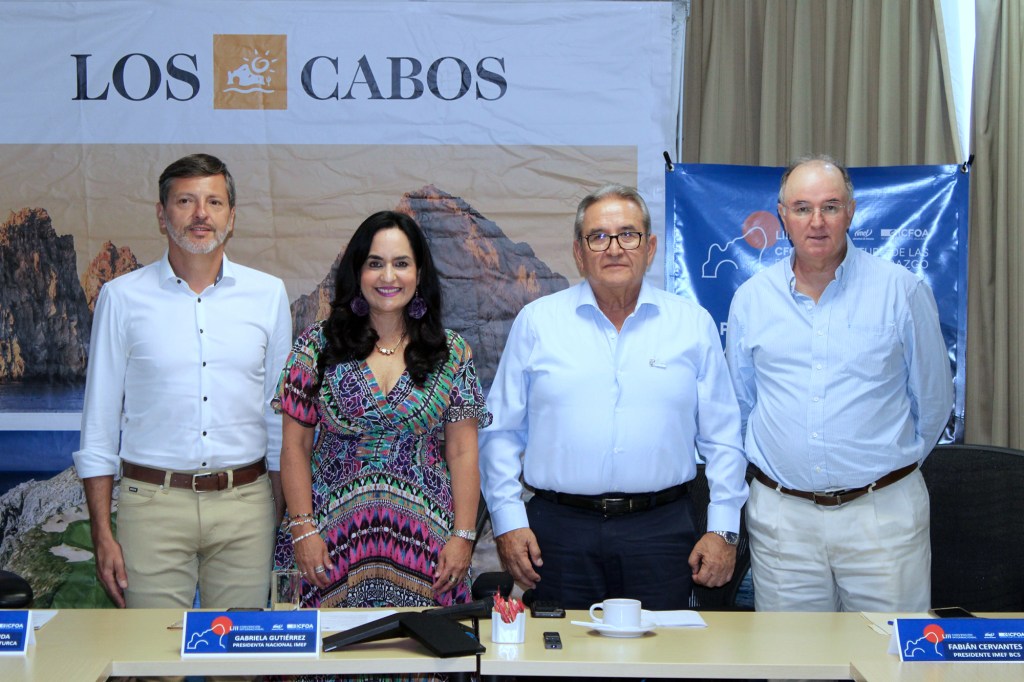 Rigoberto Arce Martínez: Comprometido con el Futuro de Los&nbsp;Cabos