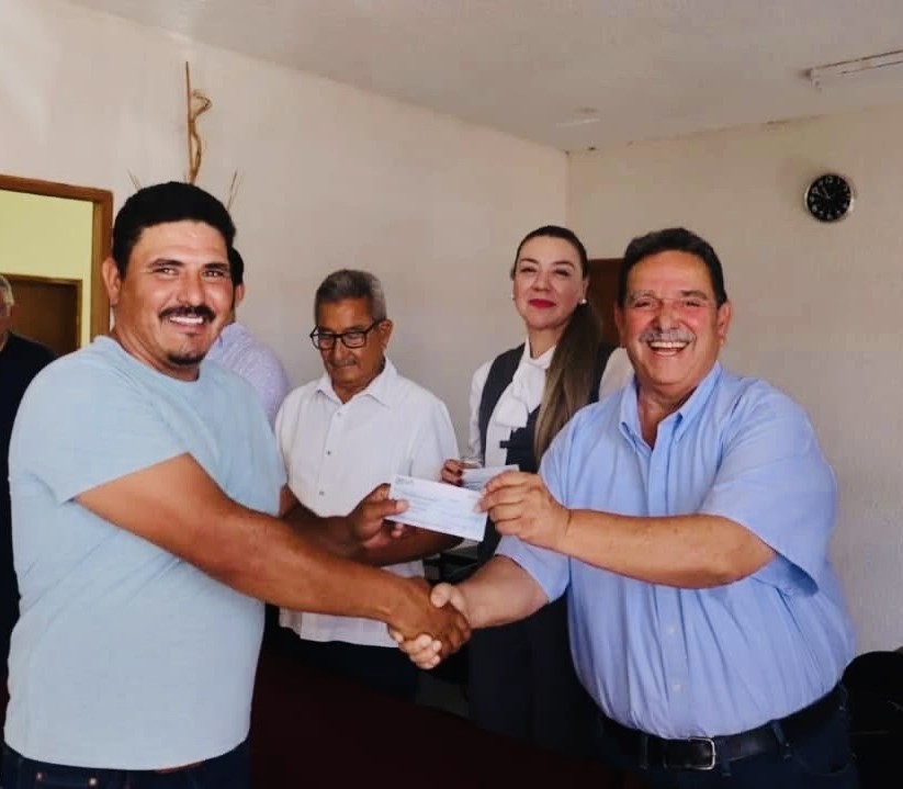 Apoya el Gobierno estatal a pequeños negocios de los cinco&nbsp;municipios.