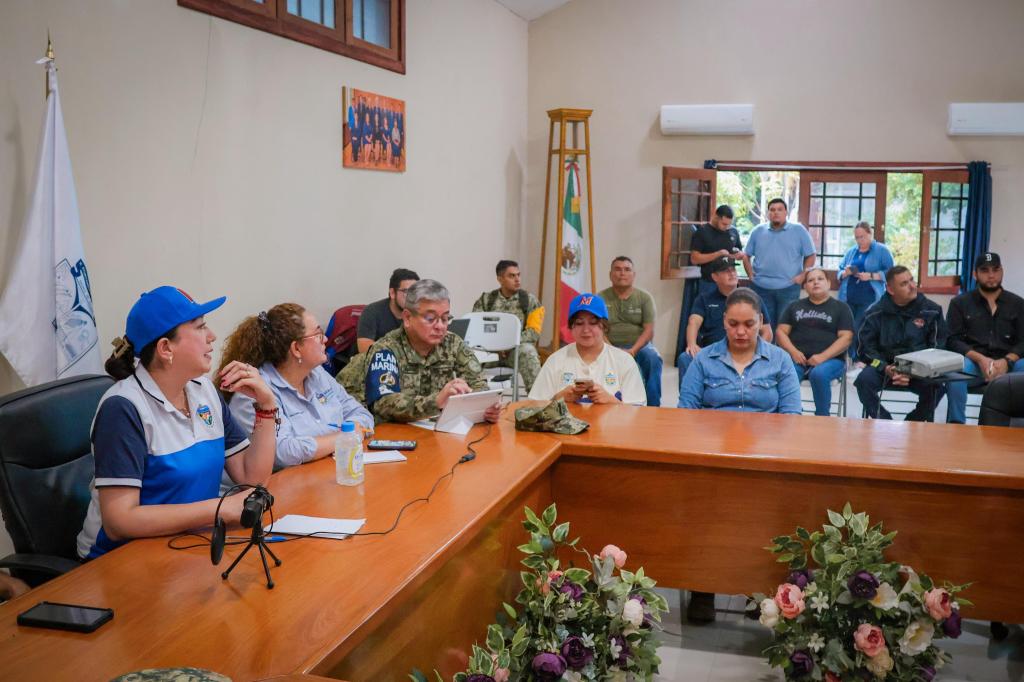 Firme Ante la Huracán LORENA: Edith Aguilar Protege a&nbsp;Mulegé