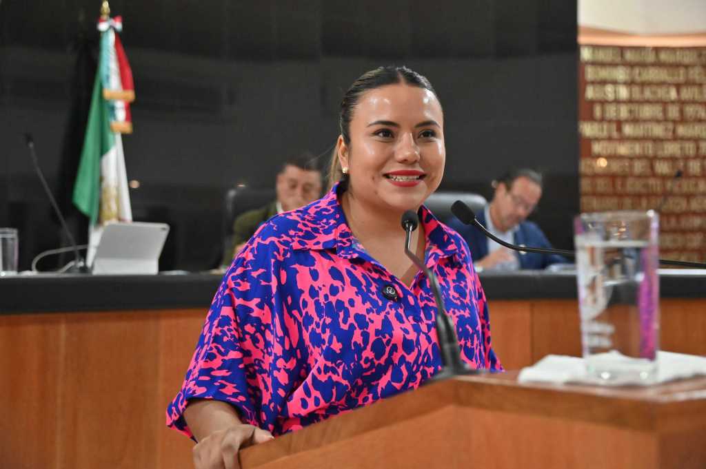 Firme Compromiso de la Diputada Guadalupe Vázquez Jacinto Impulsa la Paridad de Género en Notarías de Baja California&nbsp;Sur