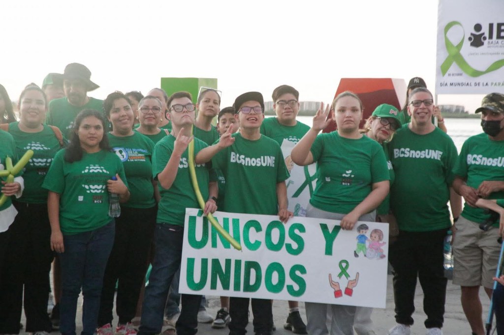 Participan más de 2 mil 500 personas en la V Gran Marcha por la Inclusión en BCS. (05 de Octubre&nbsp;2025)