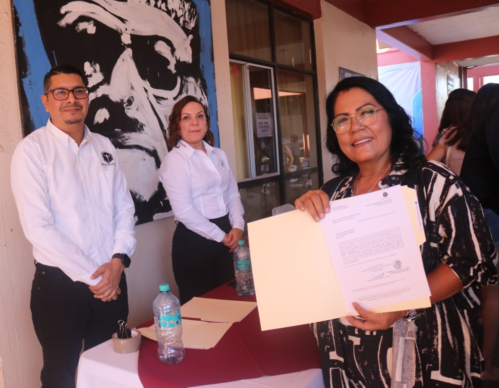 Destaca Gobierno de BCS avances en la revalorización del&nbsp;magisterio.