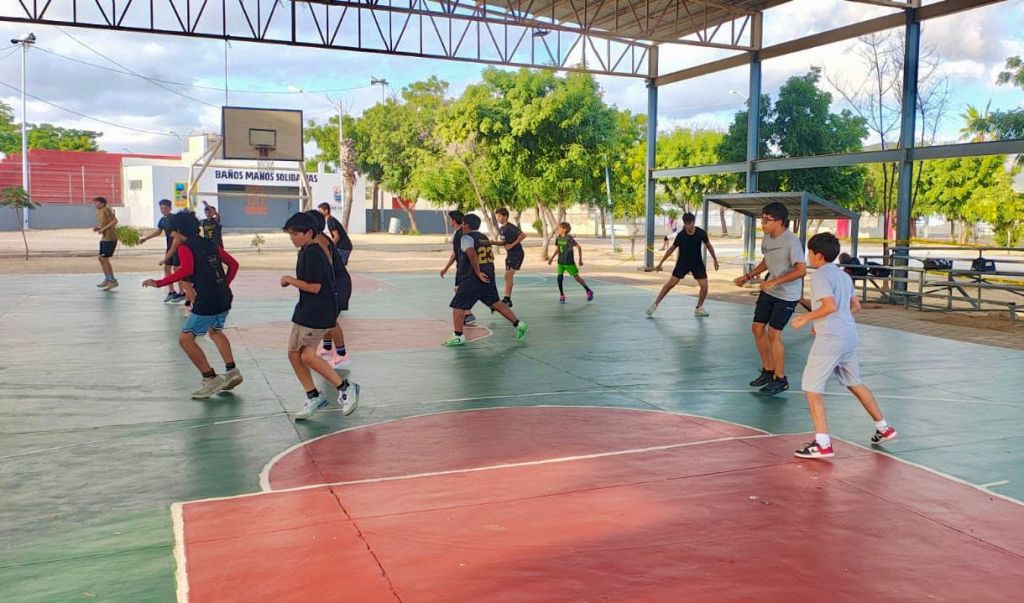 Rehabilitan espacios deportivos en Cabo San Lucas con apoyo de empresas y ciudadanía (18 de Enero&nbsp;2026).