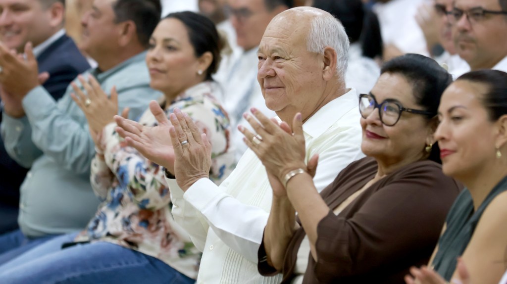 Reconoce Víctor Castro aportación de la UABCS a la formación de mujeres y hombres para el desarrollo de Baja California Sur (05 de Junio&nbsp;2026).