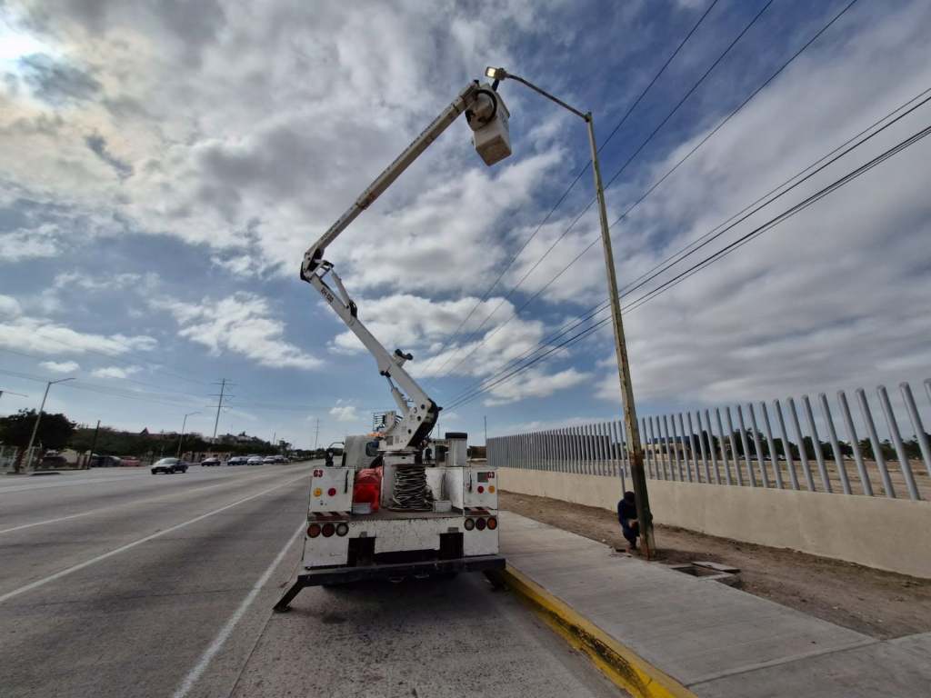 Fortalece Ayuntamiento de La Paz alumbrado público con más de 5 mil luminarias rehabilitadas (03 de Julio&nbsp;2026).