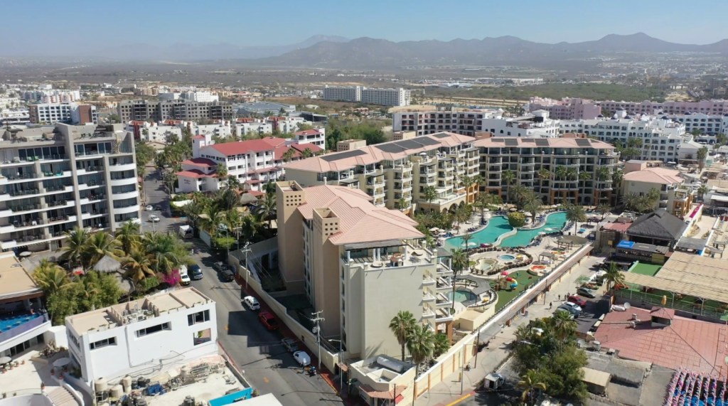 Prepara Ayuntamiento de Los Cabos acciones de ordenamiento comercial rumbo a temporada alta (10 de Septiembre 2026).