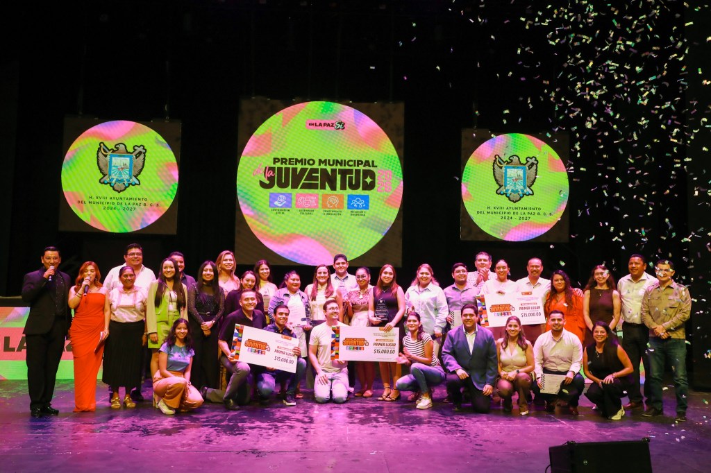 Reconoce Ayuntamiento de La Paz talento paceño con el Premio Municipal de la Juventud 2026 (14 de Octubre&nbsp;2026).